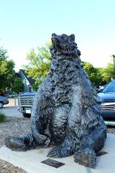 Photo of Huckleberry Daze sculpture by Jerry McKellar