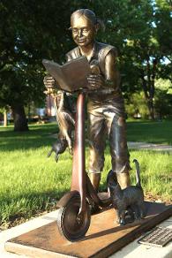 Photo of Summer Distractions II sculpture by Lee Leuning & Sherri Treeby